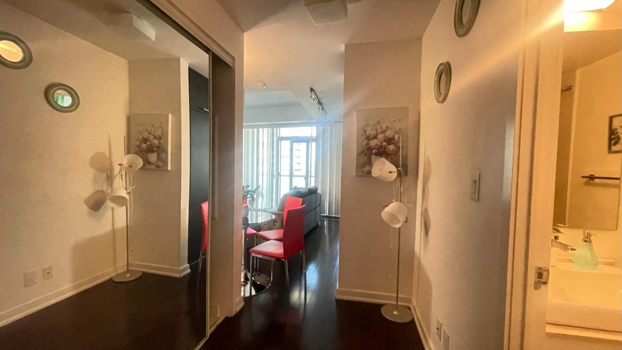 Comfort Opulence Suites Downtown High Floor With Balcony Hotel