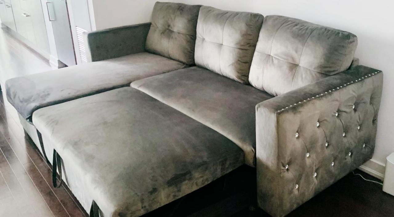 Hotel Comfort Opulence Suites Downtown High Floor With Balcony Toronto