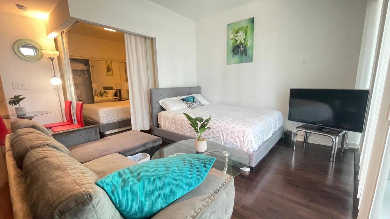 Comfort Opulence Suites Downtown High Floor With Balcony Hotel *